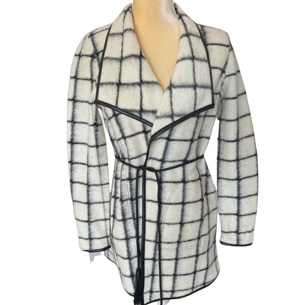 BYLYSE Black/White Grid Pattern Jacket w/ Leather Trim and Tassel Belt  Size: XS